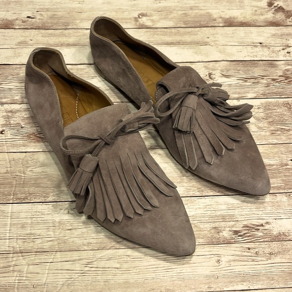 Pomme Dor Taupe Suede Flats Pointed Toe Flats Fringe Loafers Size 38 - Picture 1 of 9